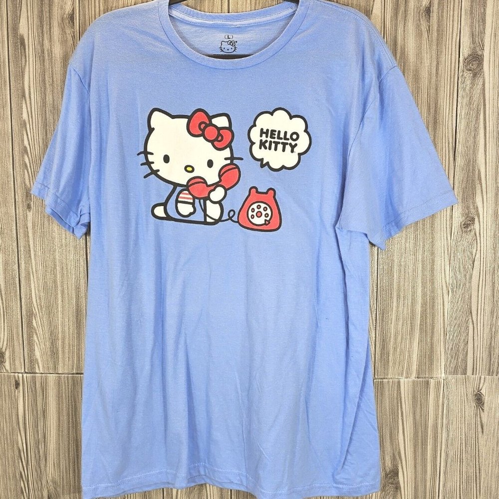 Hello Kitty by Sanrio T-shirt - Men's Size L